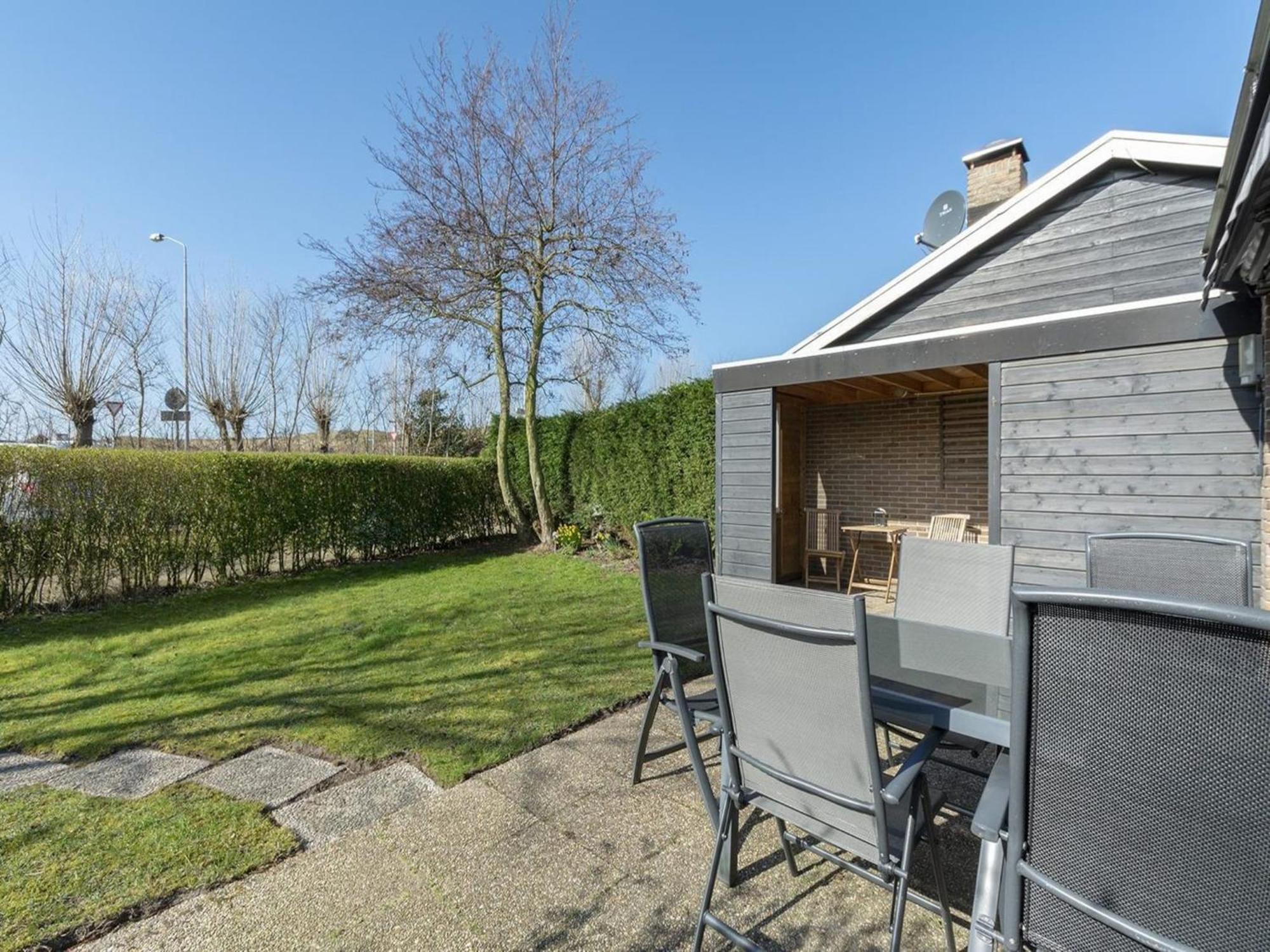 Exquisite Bungalow By The Sea Sint Maartensvlotbrug Exterior foto